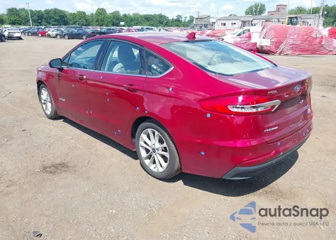 2019 Ford Fusion Se z USA, uszkodzony, nr VIN 3FA6P0LU6KR257354